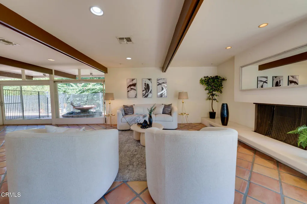 3350 Calvert Road, Pasadena, California 91107 home-pic-14